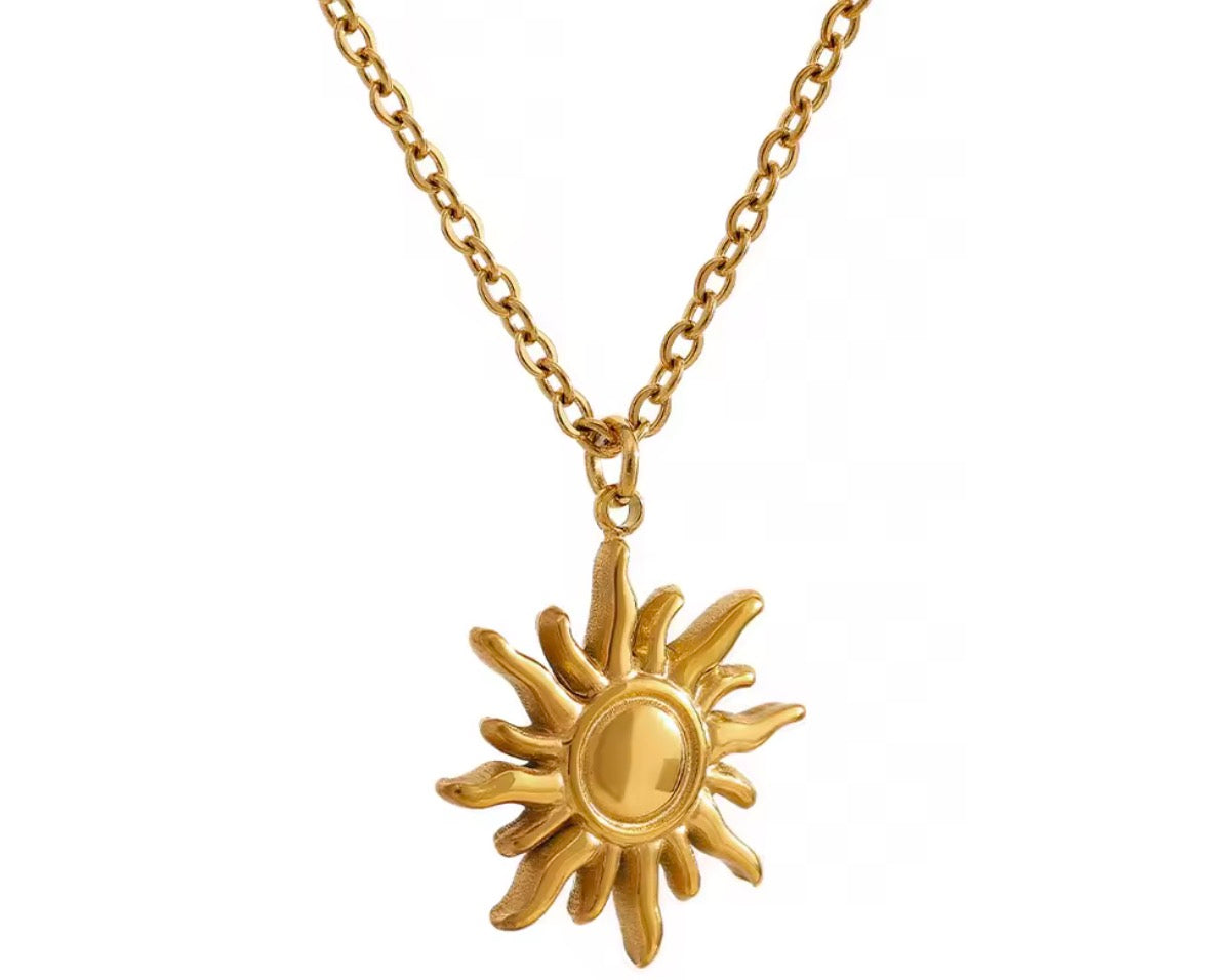 Sol de oro Necklace