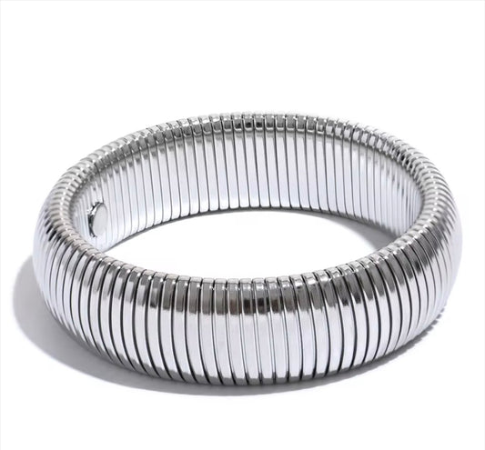 Silver bangle